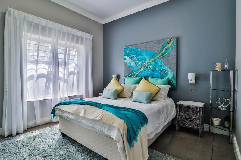 5 Bedroom Property for Sale in Myburgh Park Western Cape